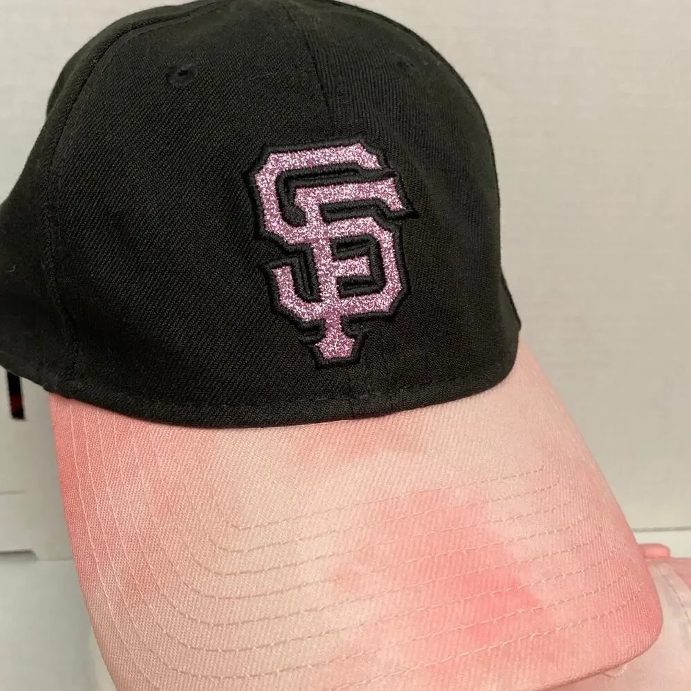 New Era SF Giants Mother's Day 39THIRTY Flex Hat Glitter Pink Black Tie Dye Brim
